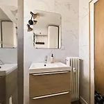 4 Chambres, Balcon Et Ascenseur * Grenoble