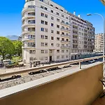 Apartment 4 Chambres, Balcon Et Ascenseur