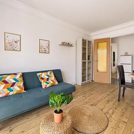 4 Chambres, Balcon Et Ascenseur Lejlighed
