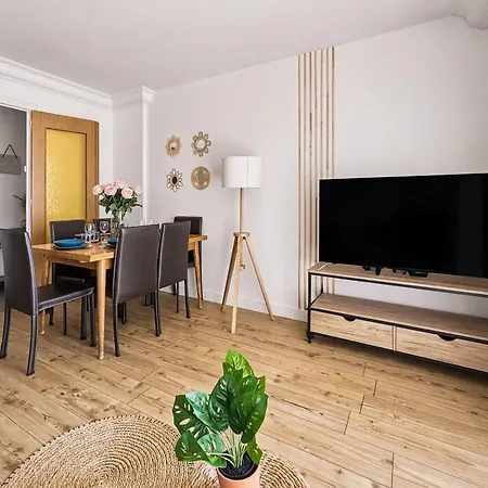 4 Chambres, Balcon Et Ascenseur