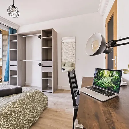 Lejlighed 4 Chambres, Balcon Et Ascenseur