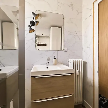 4 Chambres, Balcon Et Ascenseur * Grenoble