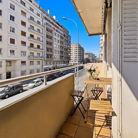 4 Chambres, Balcon Et Ascenseur *