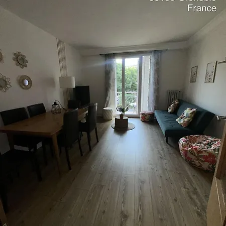 4 Chambres, Balcon Et Ascenseur Apartment Grenoble