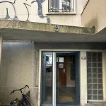 4 Chambres, Balcon Et Ascenseur *